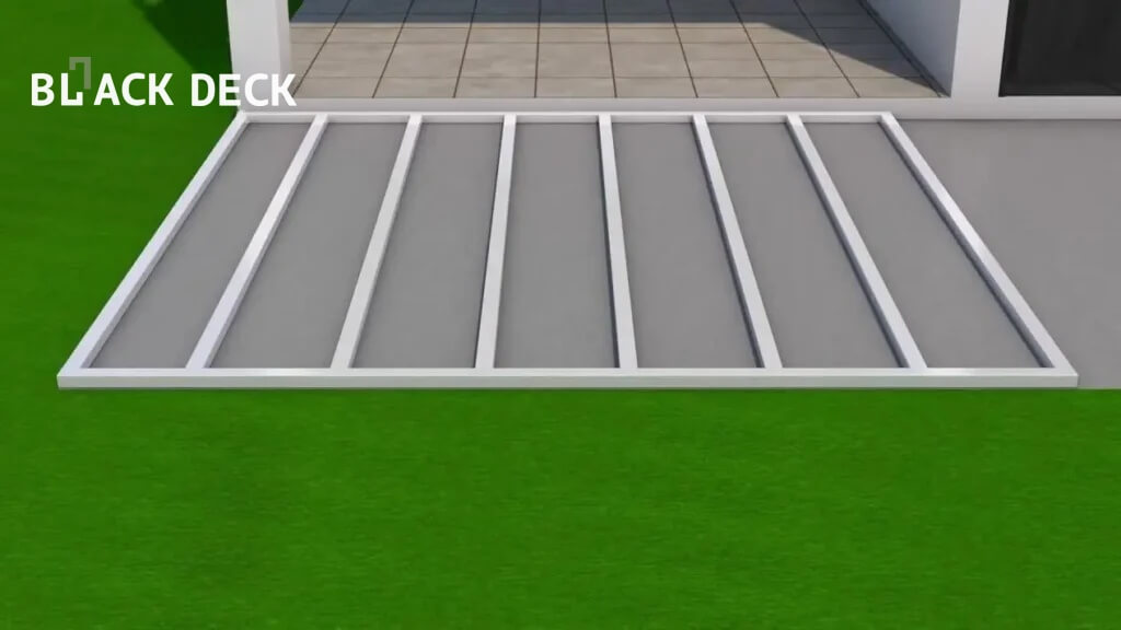 kak-ustanovit-terrasnuyu-dosku-iz-dpk-2 (1).jpg